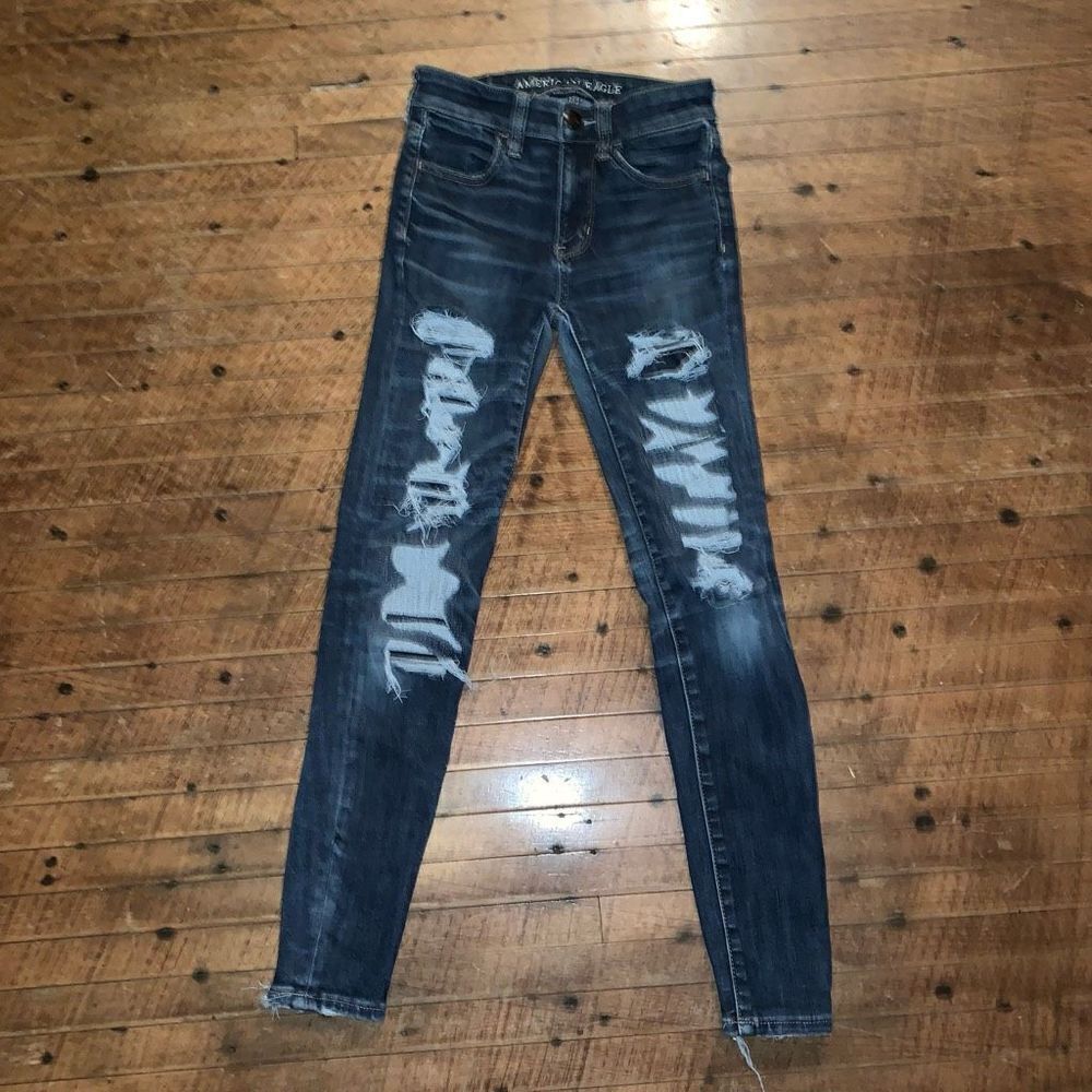 American Eagle destroyed distressed dark wash hi-rise stretchy jeggings